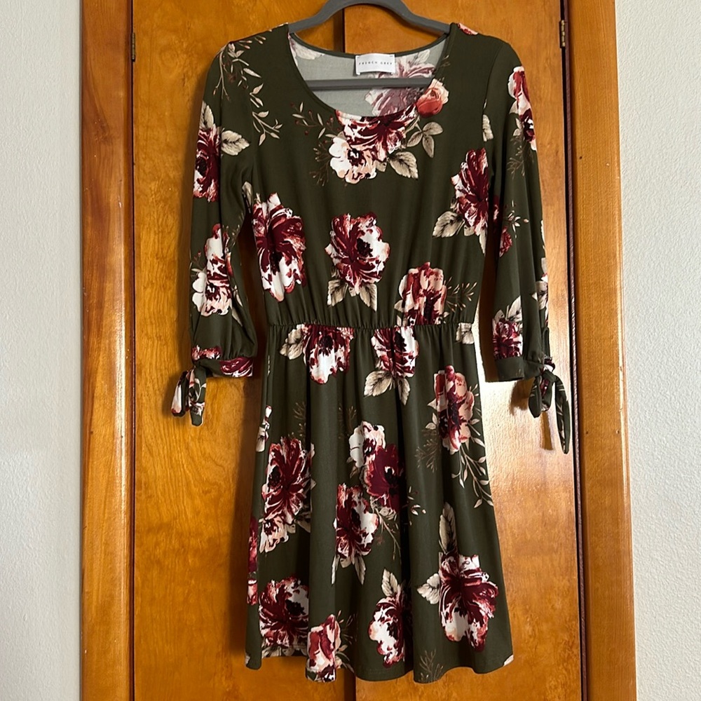 Green Floral Long Sleeve Dress